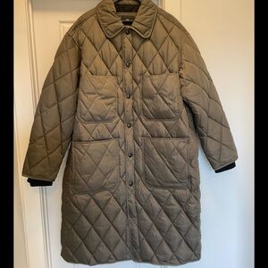 Banana Republic Men’s Oversized Quilted Carcoat - L/XL. Light olive green